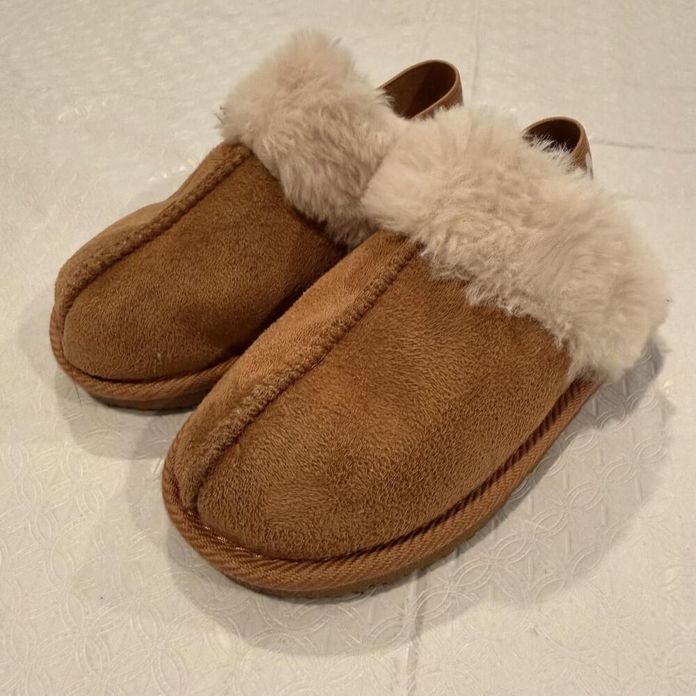 Nicole Miller Brown and Cream Footwear Size 9 Toddler